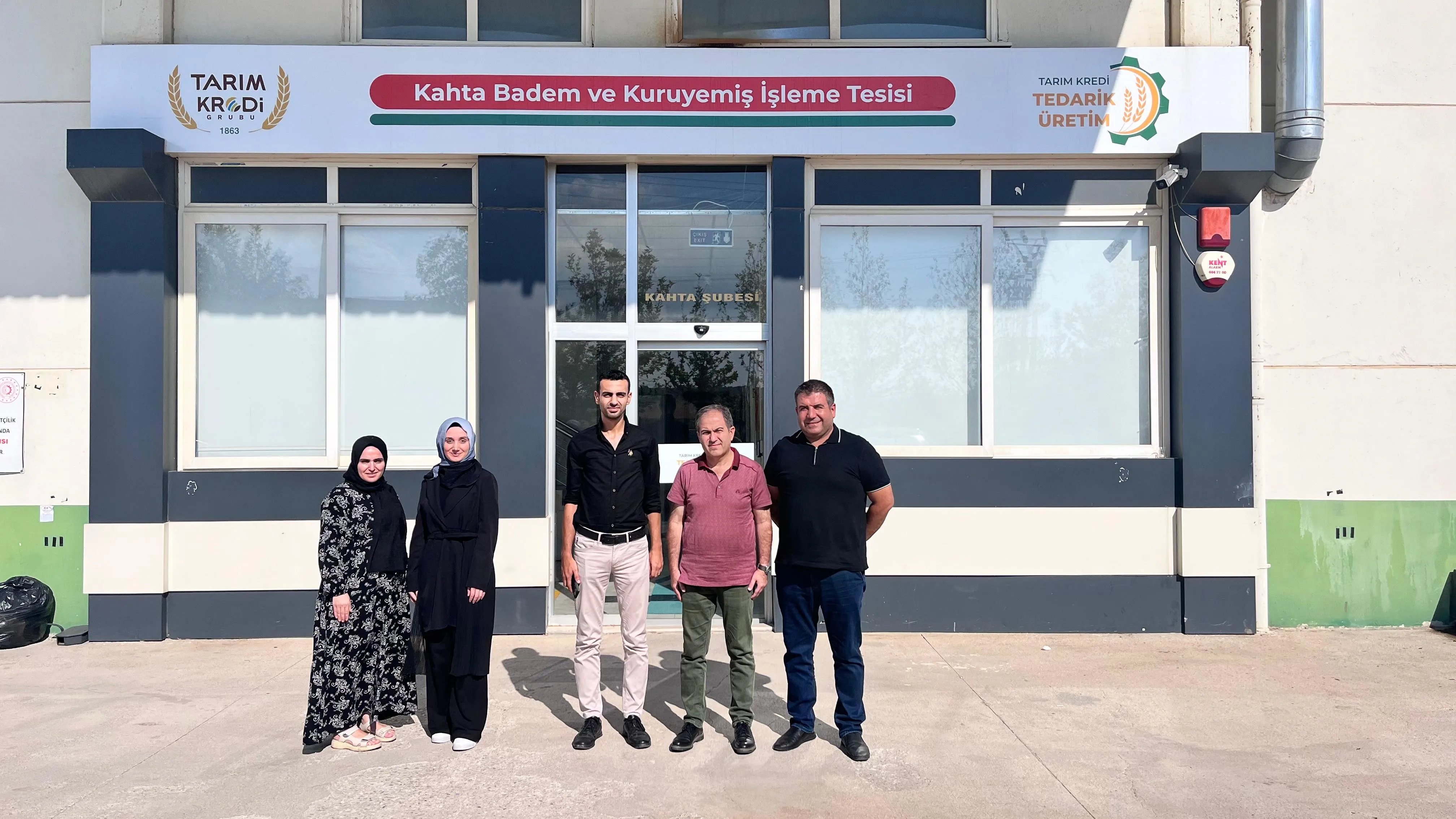 Tarım Kredi Tedarik ve Üretim Aş. Kahta Şubesine Helal Uygunluk Belgesi Verildi