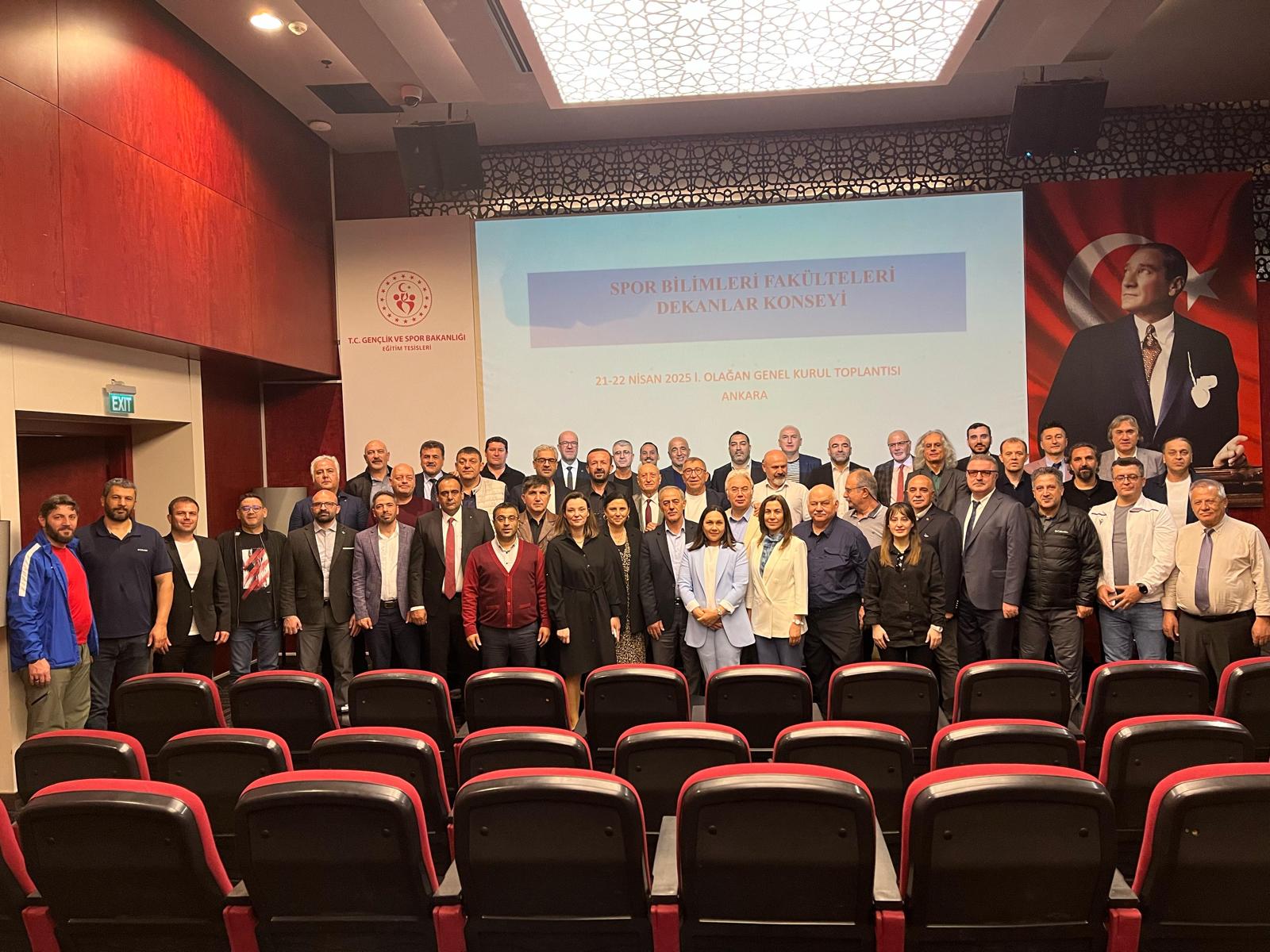 Dekanımız Prof. Dr. Settar Koçak , Spor Bilimleri Dekanlar Konsey Toplantısına Katıldı