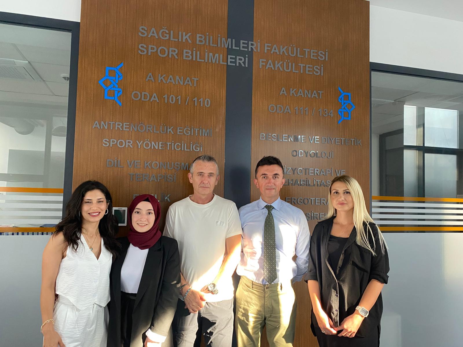 Yüksek Lisans Öğrencilerimiz Tezlerini Başarılı Bir Şekilde Sundular