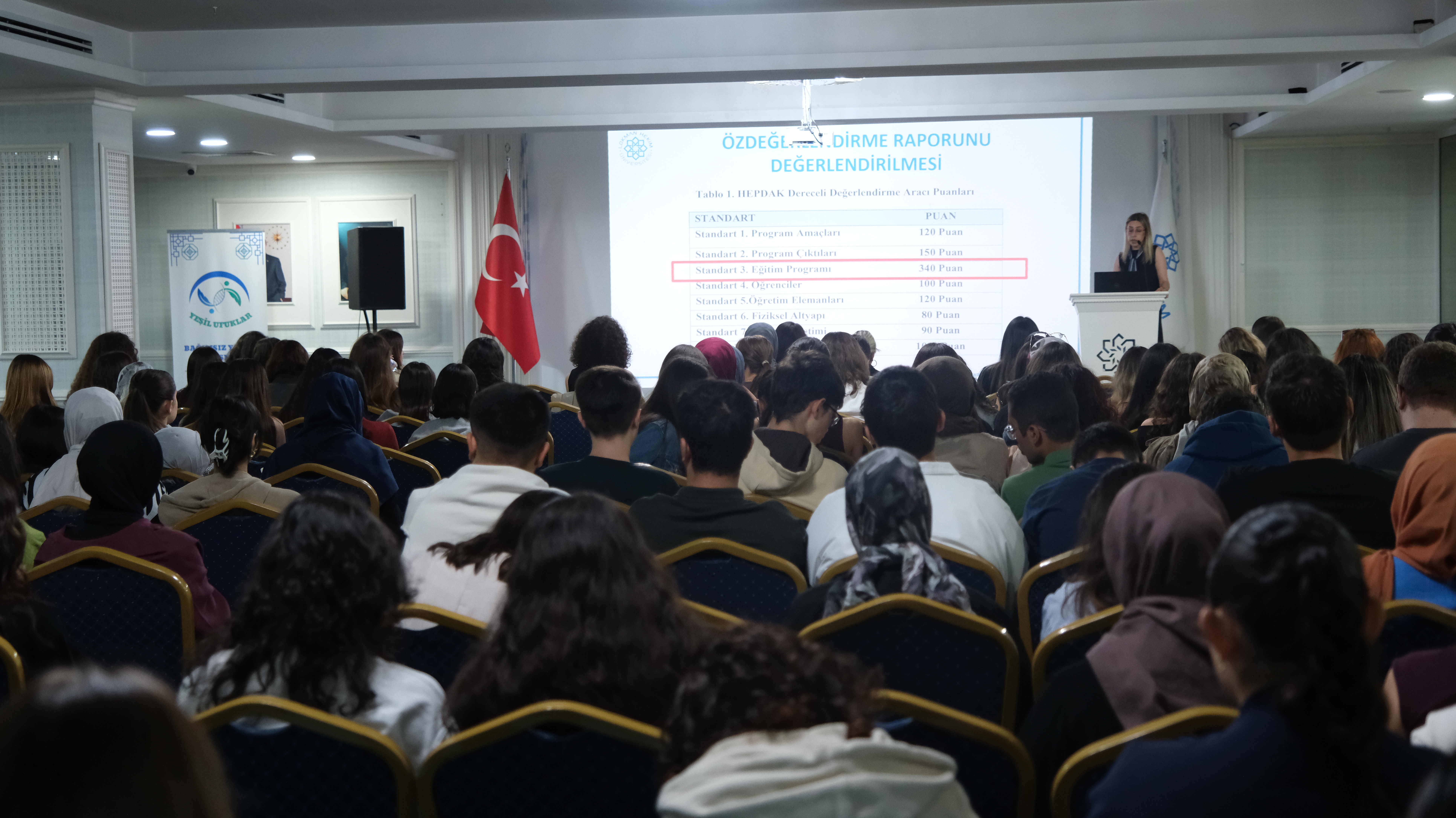 Hemşirelikte Akreditasyon Yolculuğu Öğrencilerle Paylaşıldı