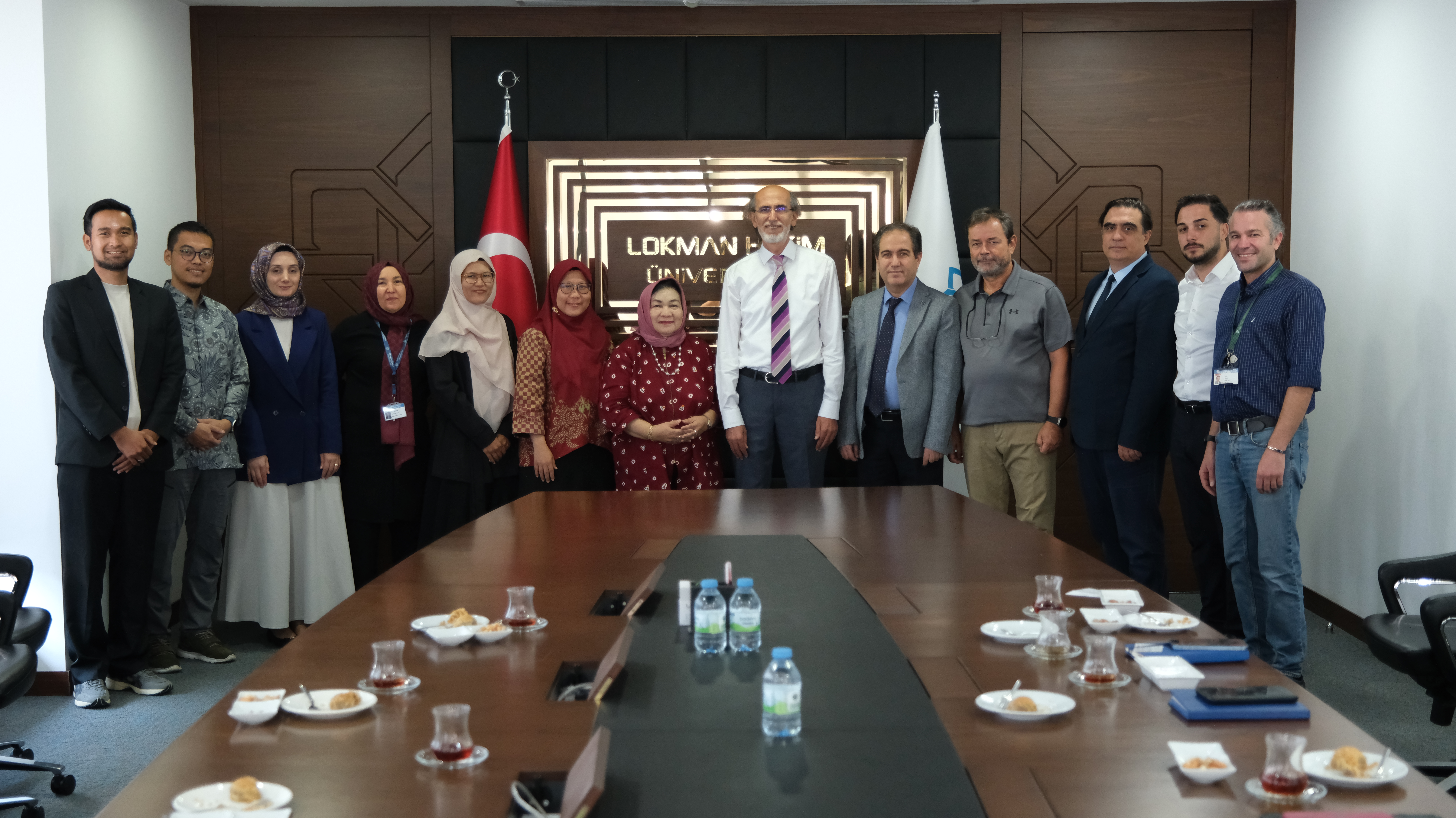 Lokman Hekim Üniversitesi, Endonezya Heyetini Ağırladı