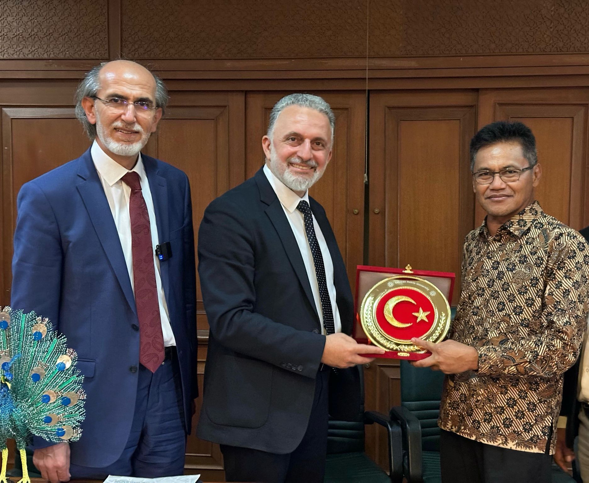 Üniversitemiz Heyeti Malezya ve Endonezya’da Resmî Ziyaretler Gerçekleştirdi: MoU’lar İmzalandı, İş Birliği Görüşmeleri Yapıldı