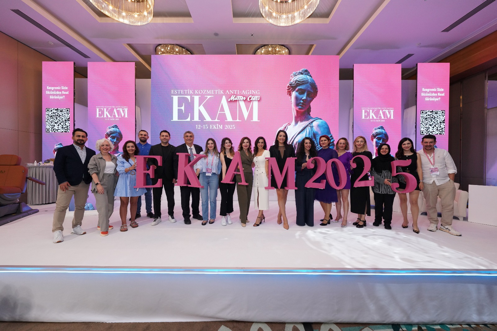 Estetik ve Anti-Aging Masterclass Kongresi Prof. Dr. Ahmet Hakan ERBİL’in Kongre Başkanlığında Gerçekleştirildi