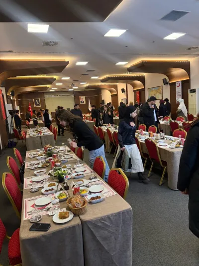 Yabancı Uyruklu Öğrencilerimiz Göç İdaresi Başkanlığı Tarafından Düzenlenen İftar Yemeğinde Bir Araya Geldi